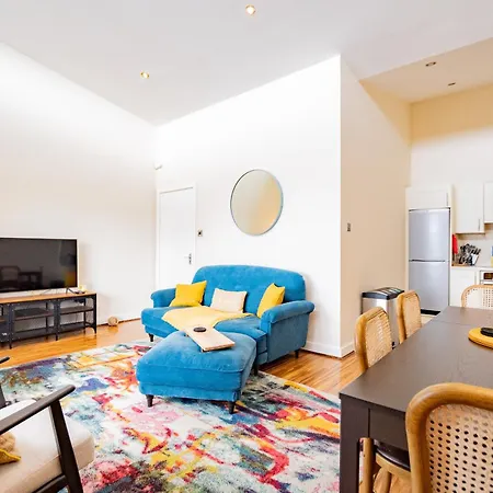 Atalia View Penthouse With Balcony アパート ゴールウェイ