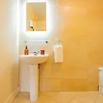 Apartamento Atalia View Penthouse With Balcony Galway