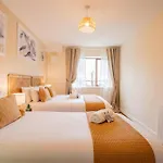 Atalia View Penthouse With Balcony *
