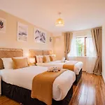 Atalia View Penthouse With Balcony Apartamento *