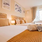 Apartamento Atalia View Penthouse With Balcony *