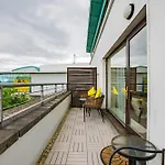 Apartamento Atalia View Penthouse With Balcony Galway