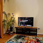 Atalia View Penthouse With Balcony Apartamento Galway