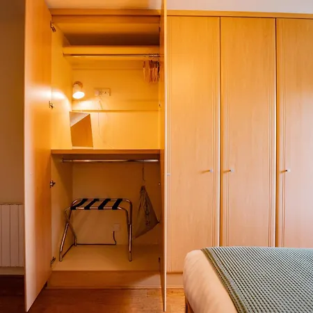 Atalia View Penthouse With Balcony 아파트 골웨이